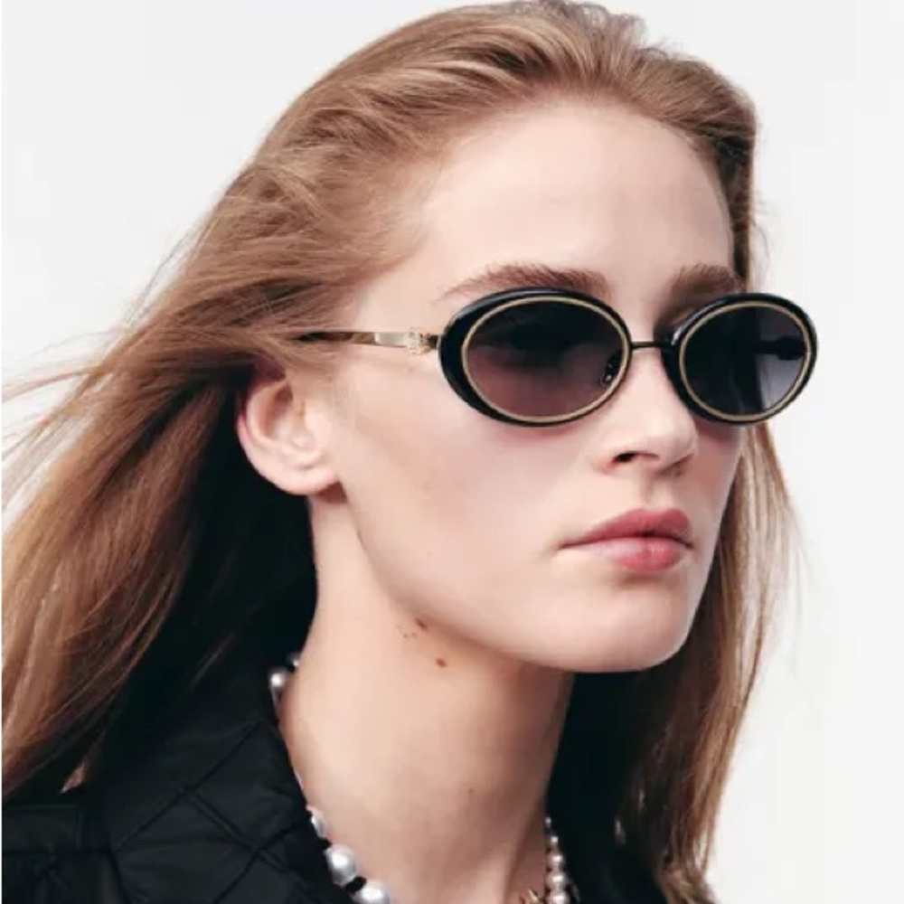 Chanel Coco Beach 25 Oval Sunglasses | NIB - Picture 8 of 14